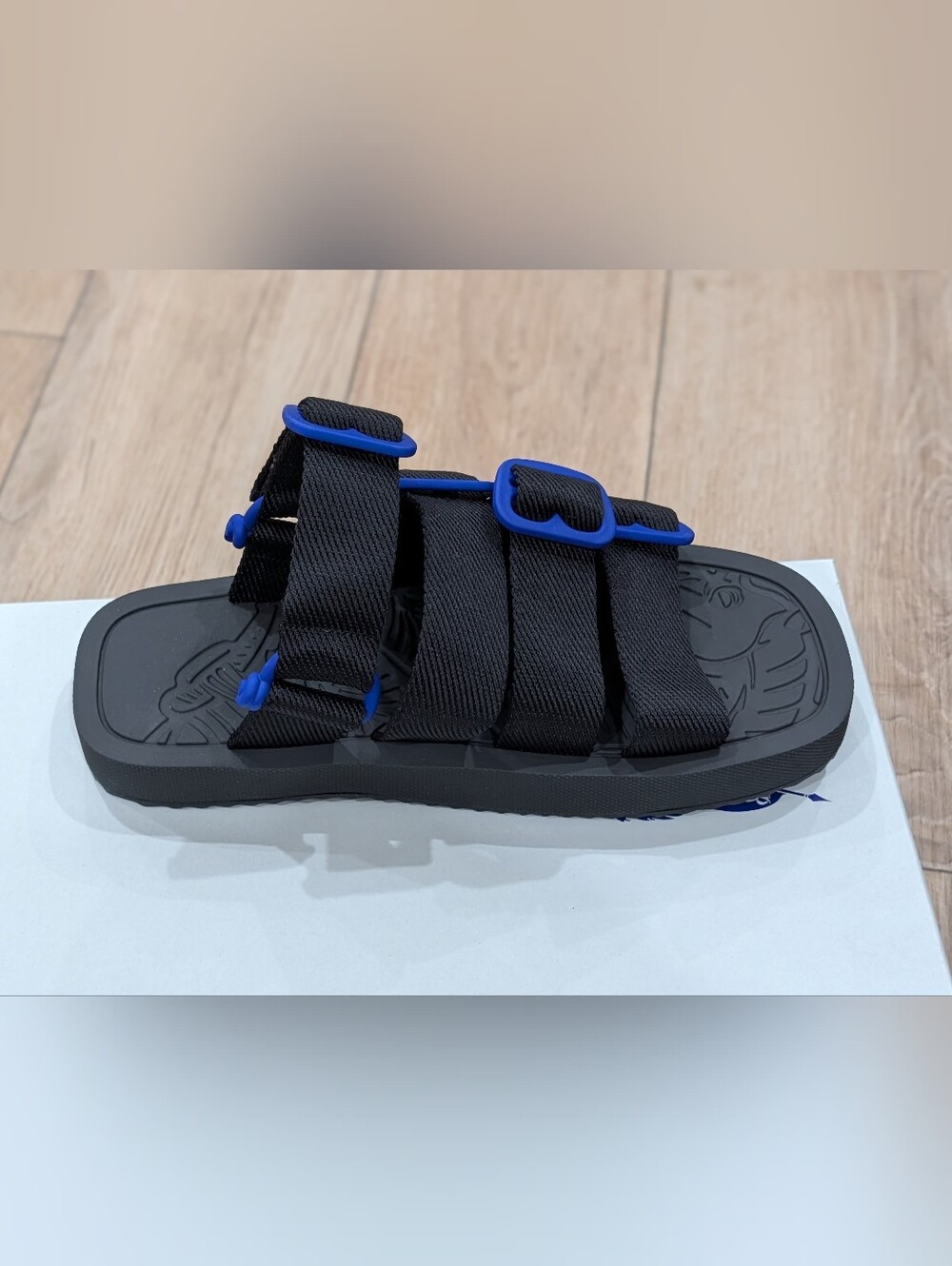 $660 Mens BURBERRY Nylon Strap Sandals Blue/Black 43 US 10 - Picture 5 of 8